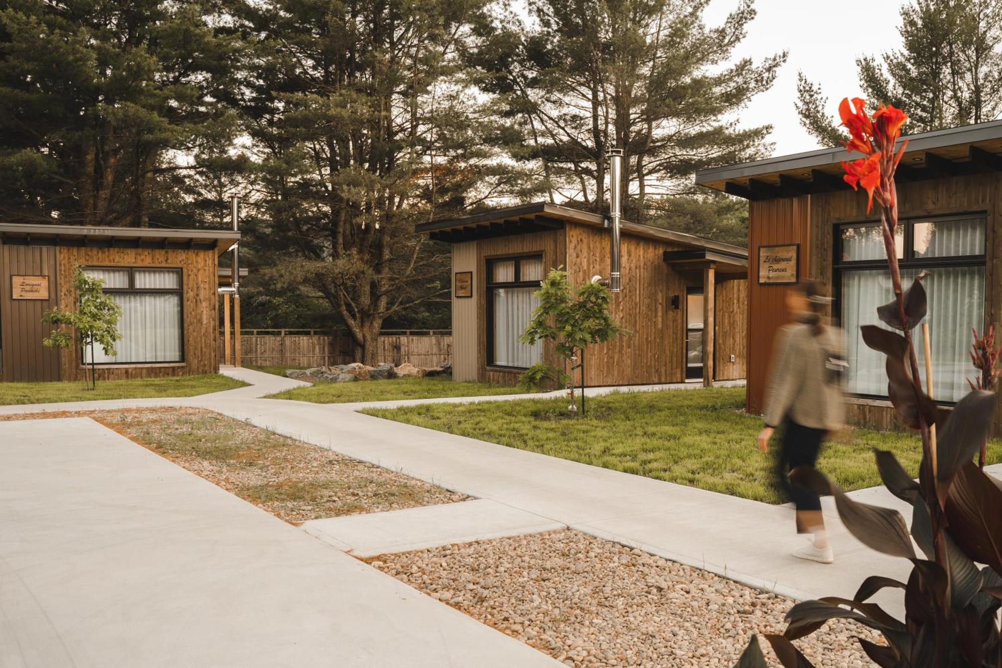 Le 2800 Du Parc Villa Shawinigan Exterior photo